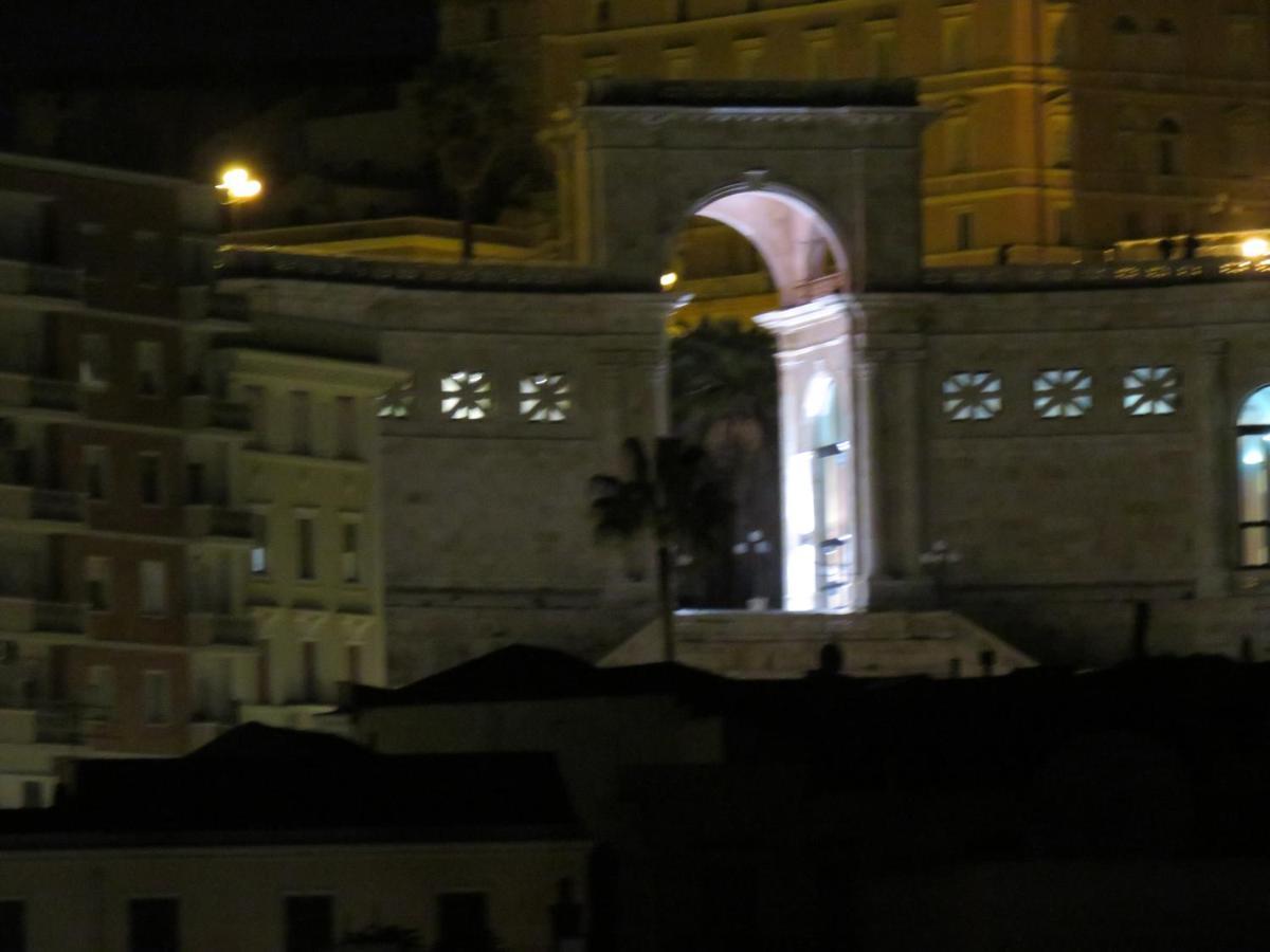Luna Rossa Rooms Cagliari Zewnętrze zdjęcie