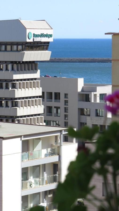 Luna Rossa Rooms Cagliari Zewnętrze zdjęcie